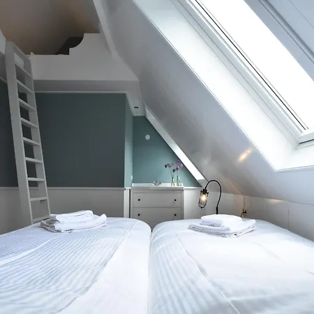 Spacious Holiday Home In The Beemster Near A Windmill Middenbeemster Exterior photo