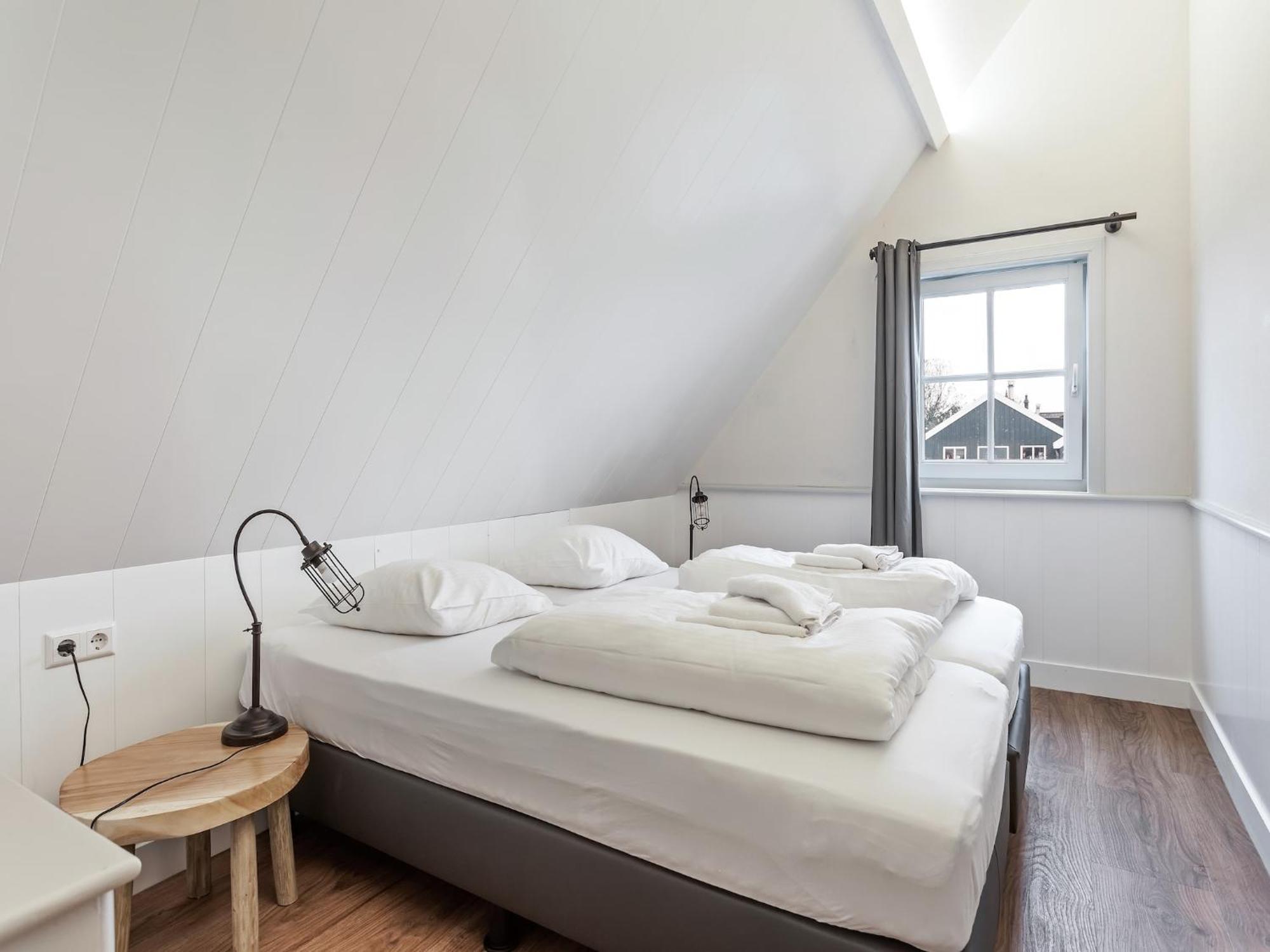 Spacious In The Beemster Near A Windmill * Middenbeemster