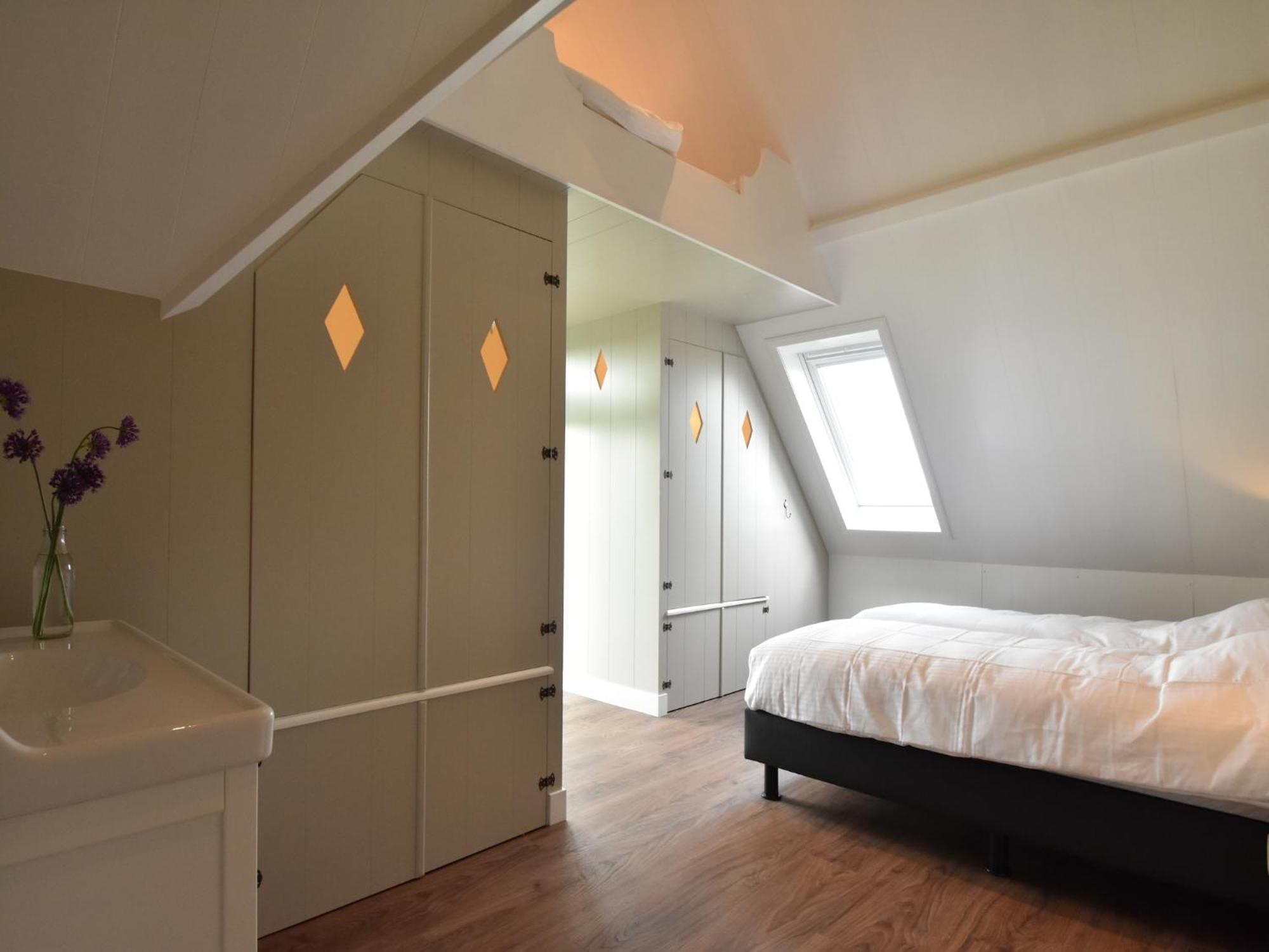 Spacious In The Beemster Near A Windmill * Middenbeemster